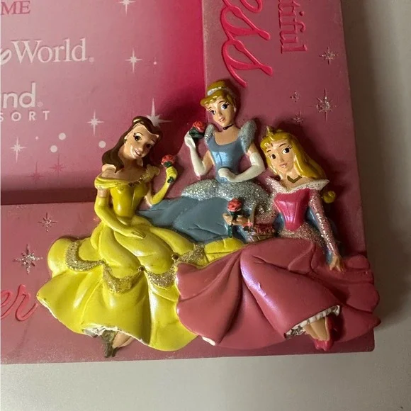 Disney Princess Ceramic Frame Belle, Cinderella & Sleeping Beauty - Picture 3 of 3